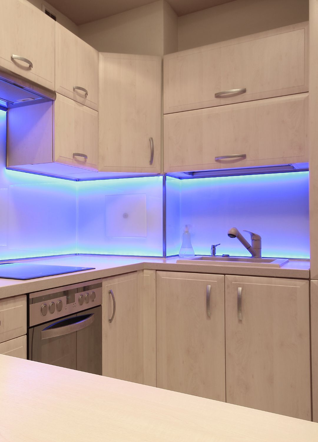 Under Cabinet LED Strip Lighting